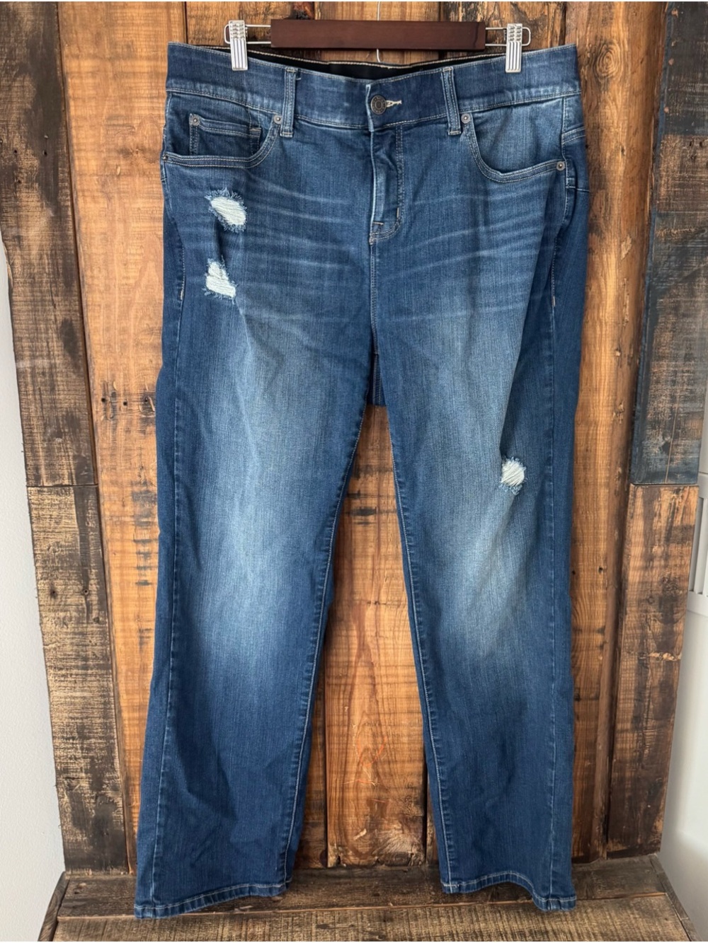 Torrid Bombshell Straight Jeans Womens Plus Size 18R Distressed Stretch Denim